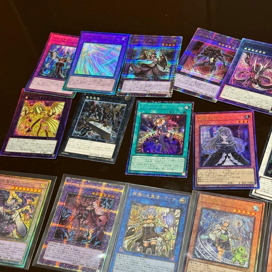 【引退品】遊戯王カード 引退品 まとめ売り　ブルーアイズ　ブラックマジシャン