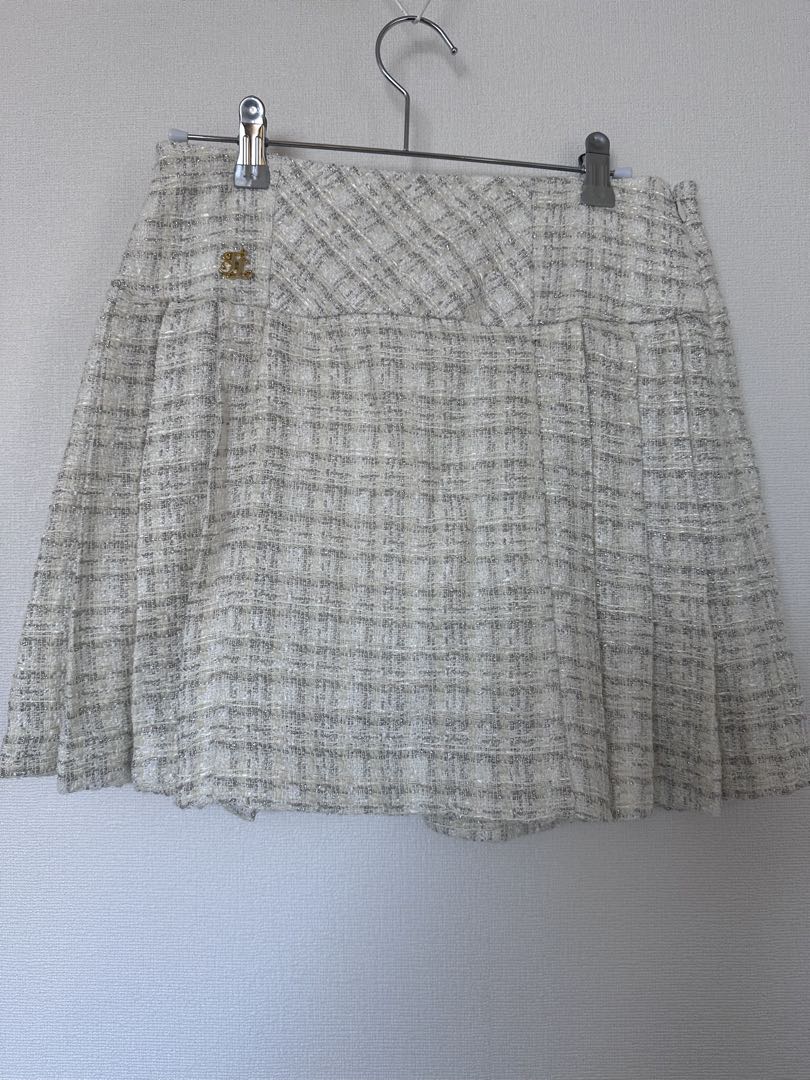 Fair Liar ゴルフ用　ホワイト ツイードジャケット　　スカート　2点