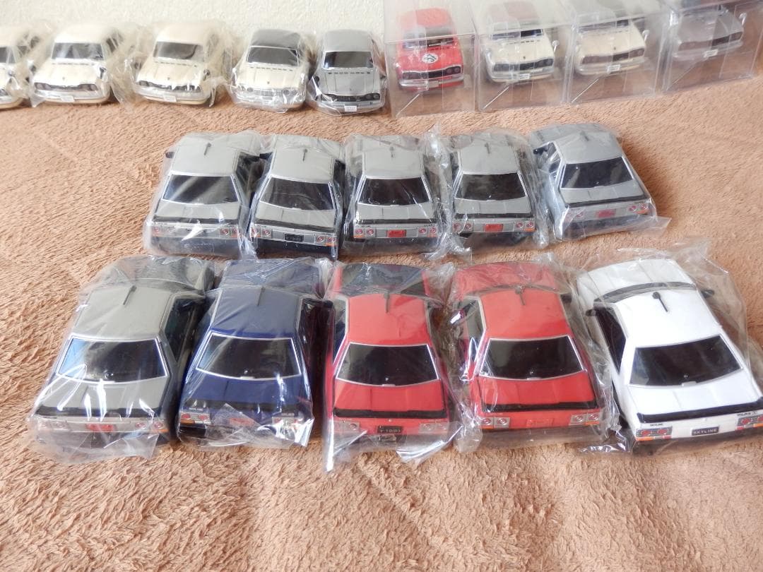 ★新品❤️スカイライン大集合★初代・鉄仮面など★３２台ー８★旧車★大型ミニカー