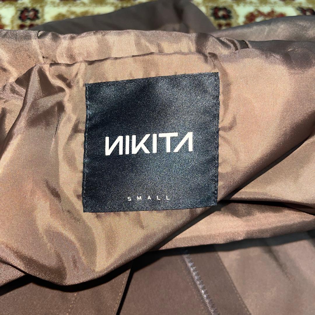 NIKITA スノボウェア