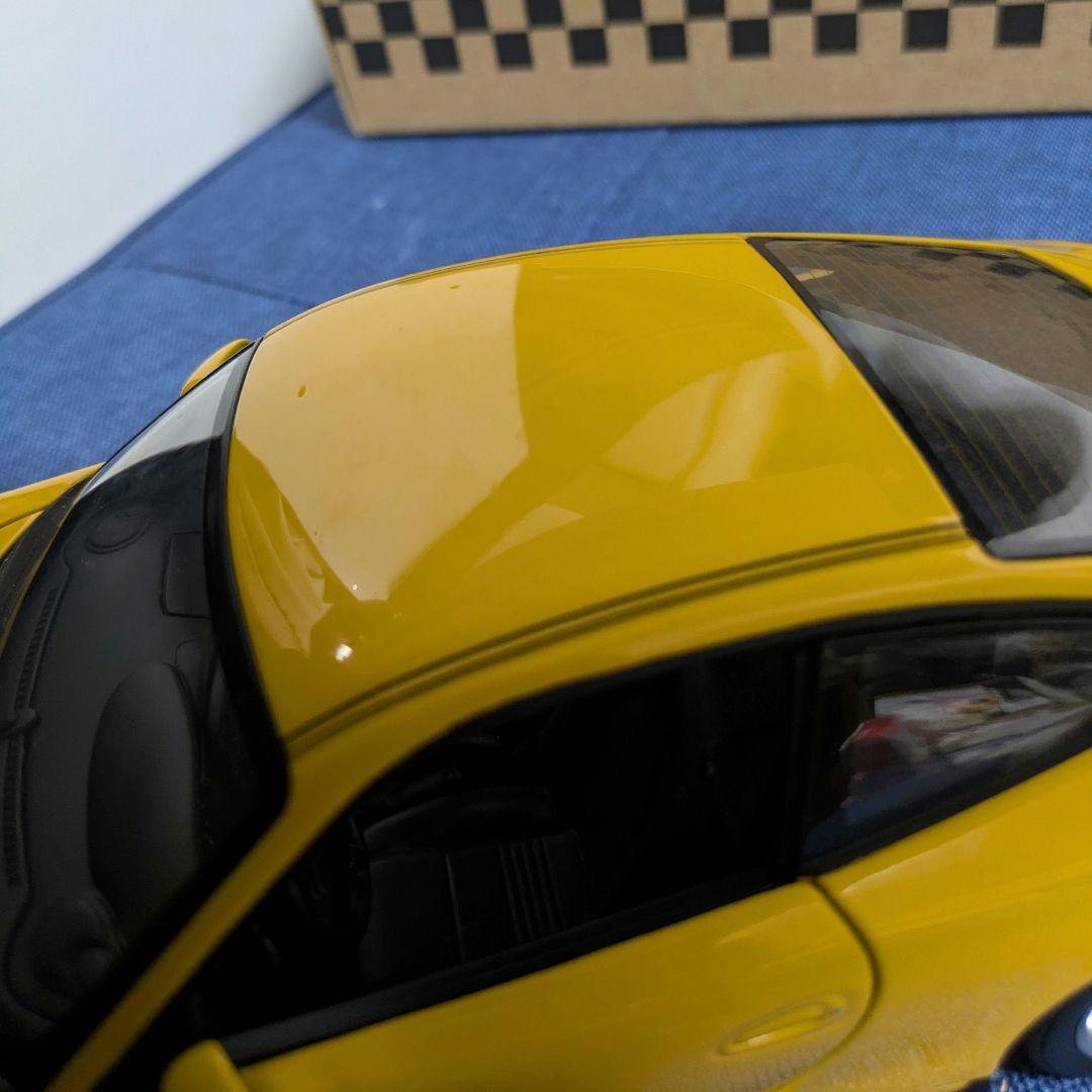 AUTOart　ポルシェ　911 996 1/18 ジャンク　後期