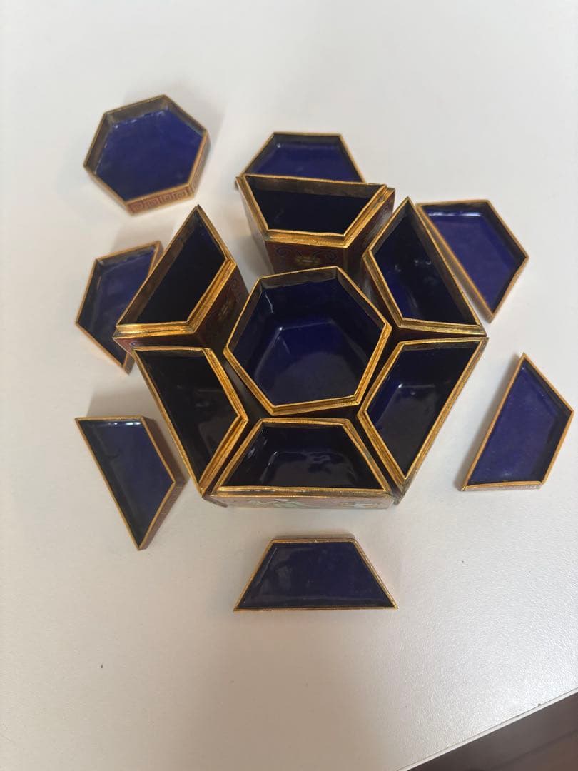 【中国美術】七宝焼 絵付 人物画 古美術 骨董品 アンティーク小物入れ