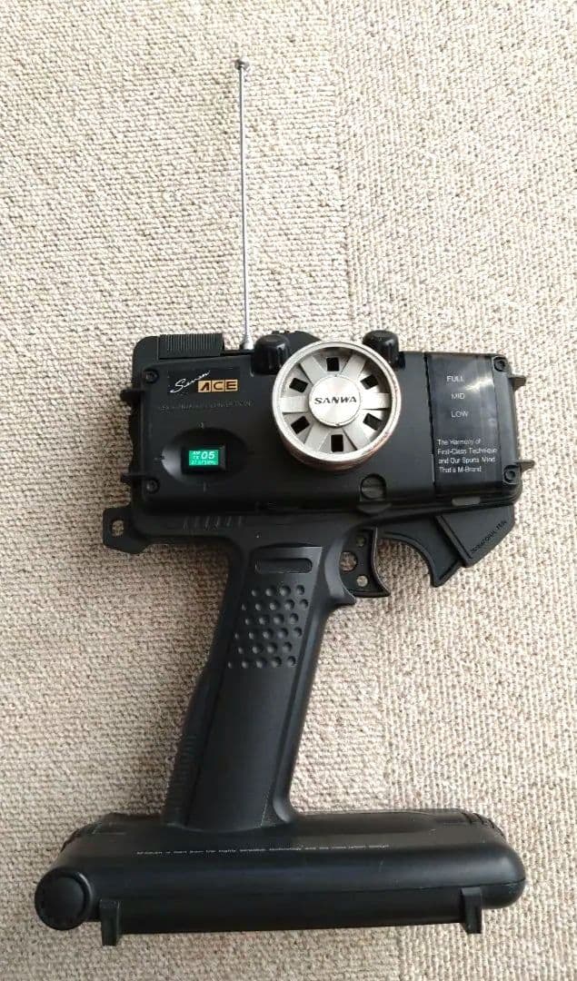 京商 Calsonic Skyline 4WD GTR エンジンラジコンカー