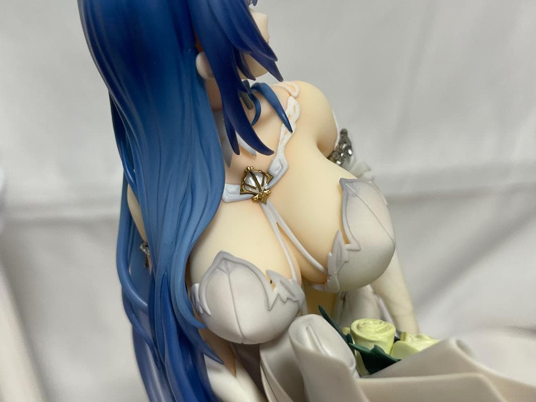 【ほぼ新品】アズールレーン ニュージャージー スノーブライドラブ フィギュア