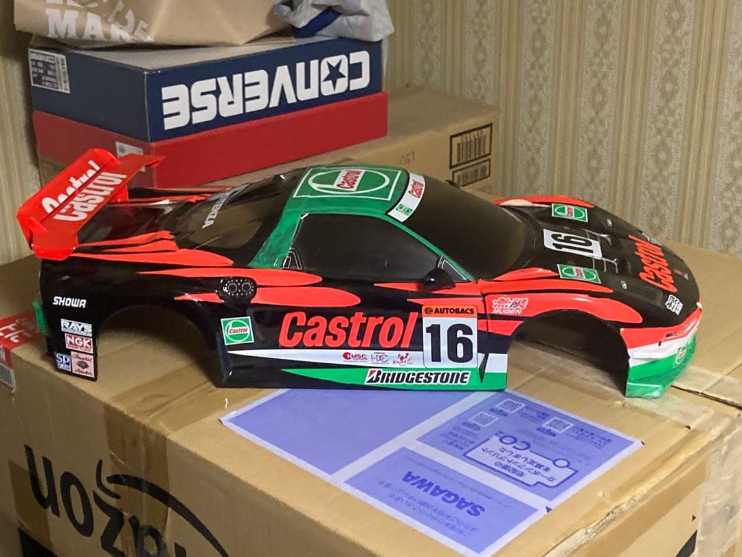 タミヤ1/10 Castrol ＮＳＸボディ、ホイールセット