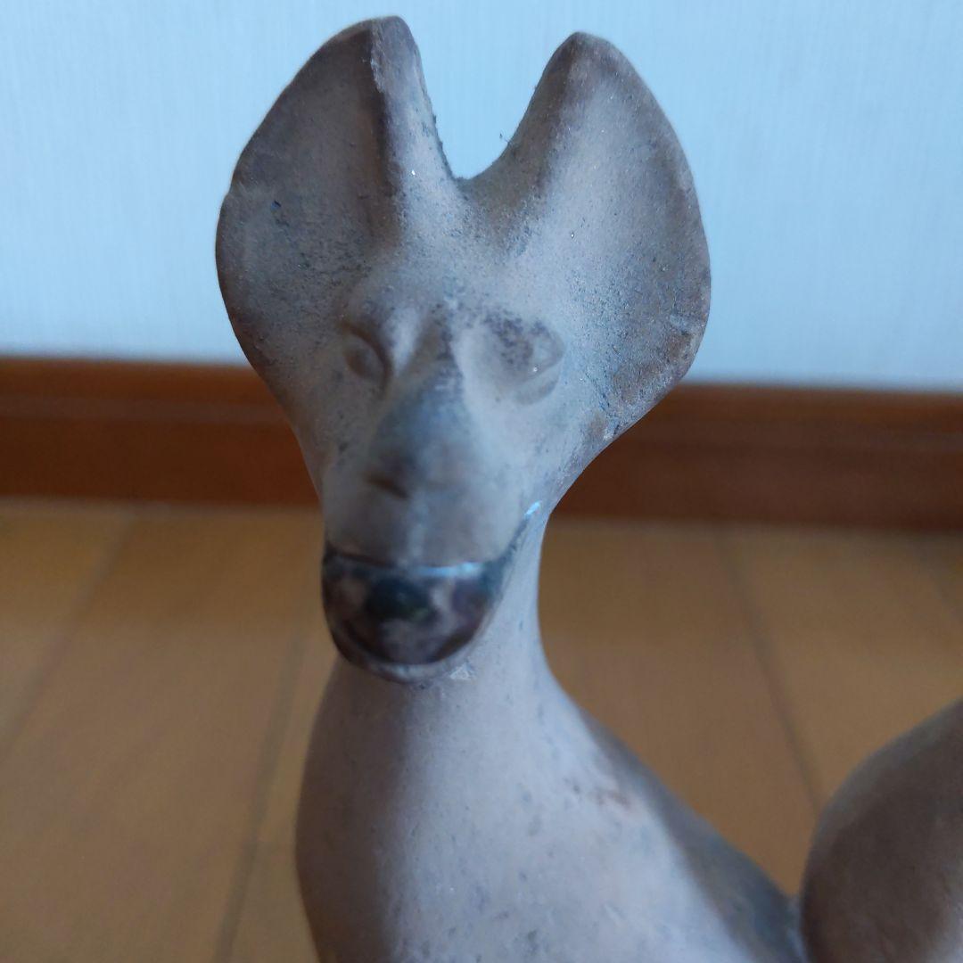 陶器 お稲荷様の彫刻 約15cm