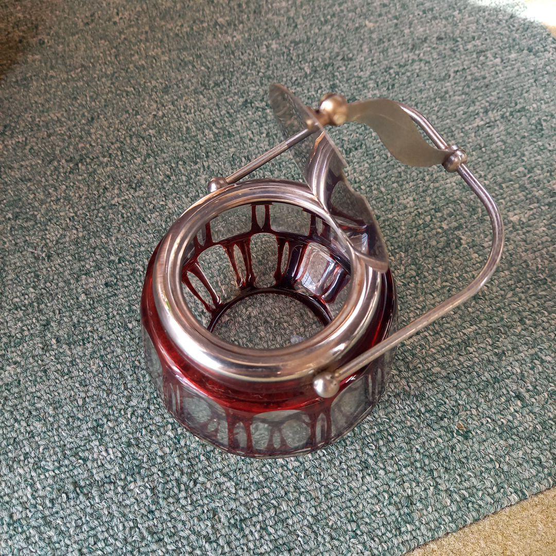 切子のシュガーポット　キッチン　置物