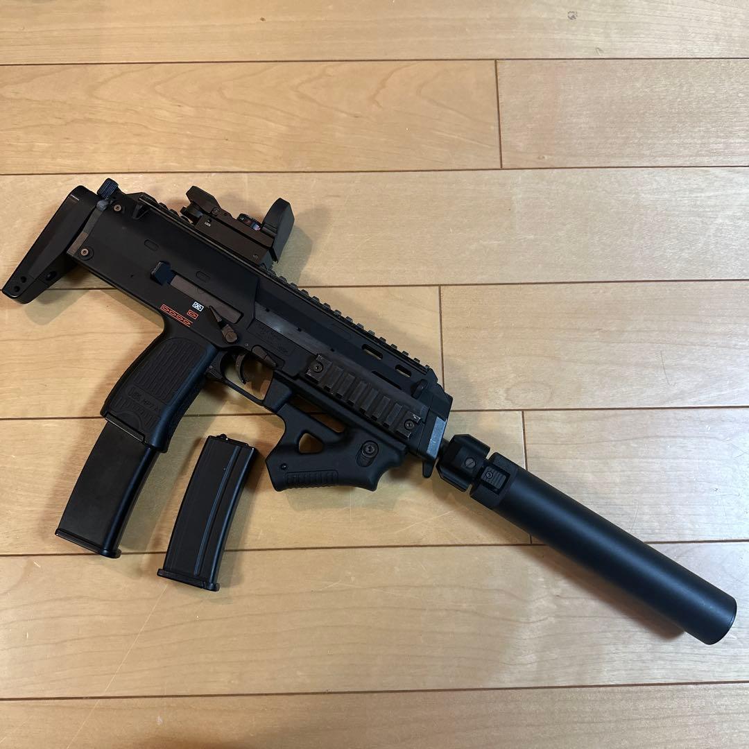 東京マルイ　MP7A1 電動ガン 専用サイレンサー付き　18歳以上　動作OK
