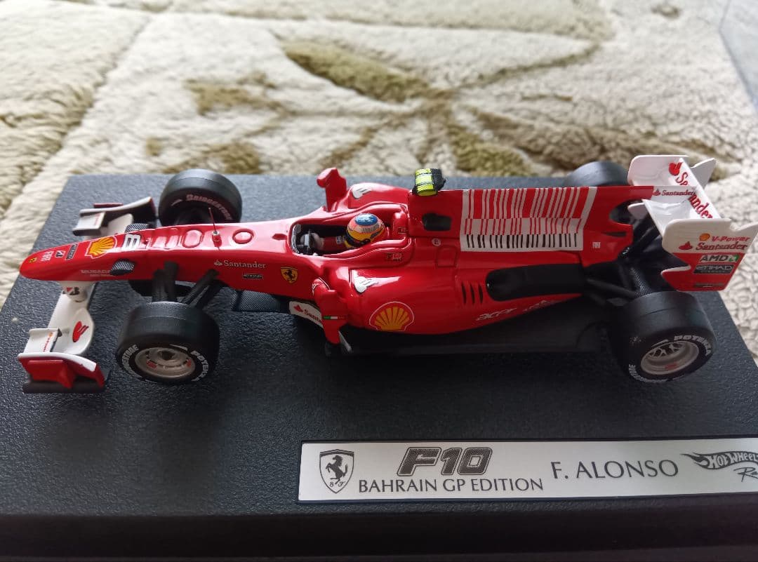 【直筆サイン】フェラーリ　F10　アロンソ　バーレーンエディション