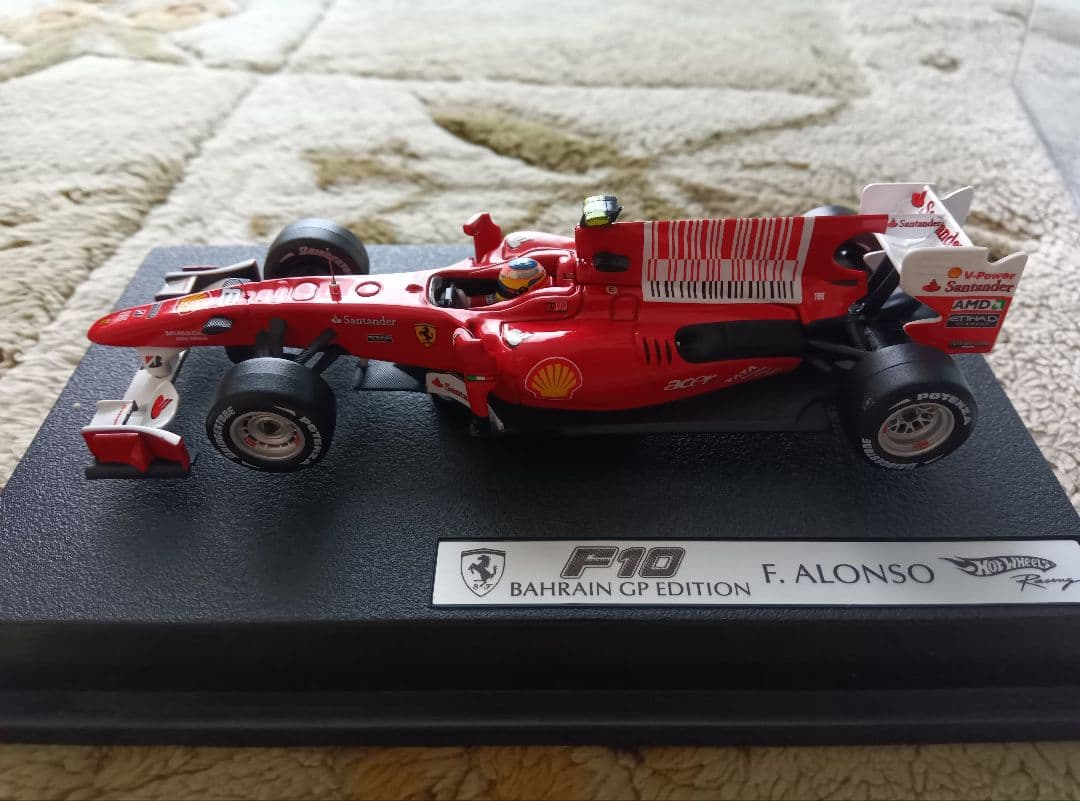 【直筆サイン】フェラーリ　F10　アロンソ　バーレーンエディション
