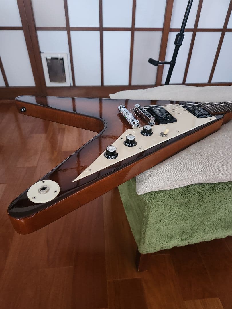 ギター GIBSON LIMITED EDITION FLYING V '98