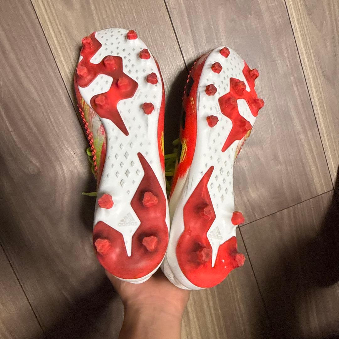 アディダス プレデター 20.1 AG