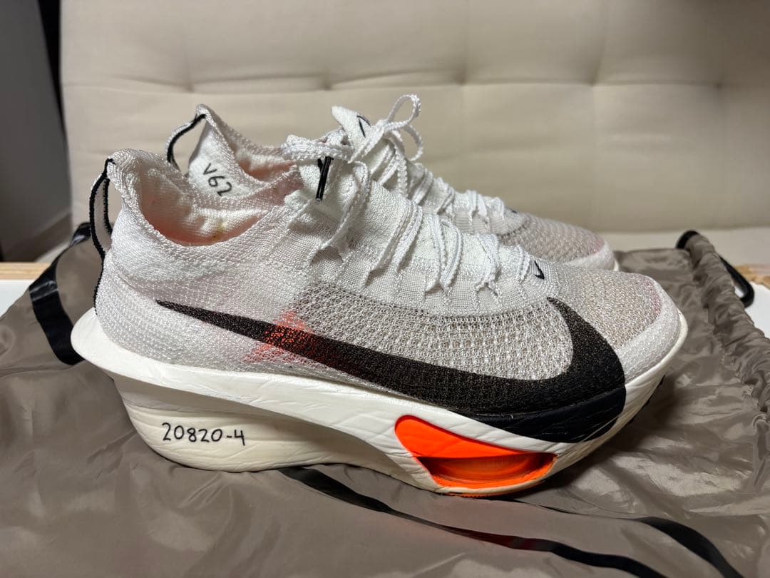 【緊急出品：2月28日まで】ナイキ　アルファフライ3 プロト　25.5