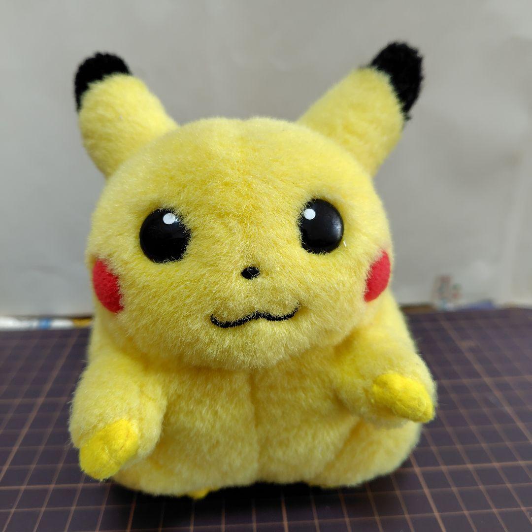 ✫超レア✫初期の頃のピカチュウのぬいぐるみ