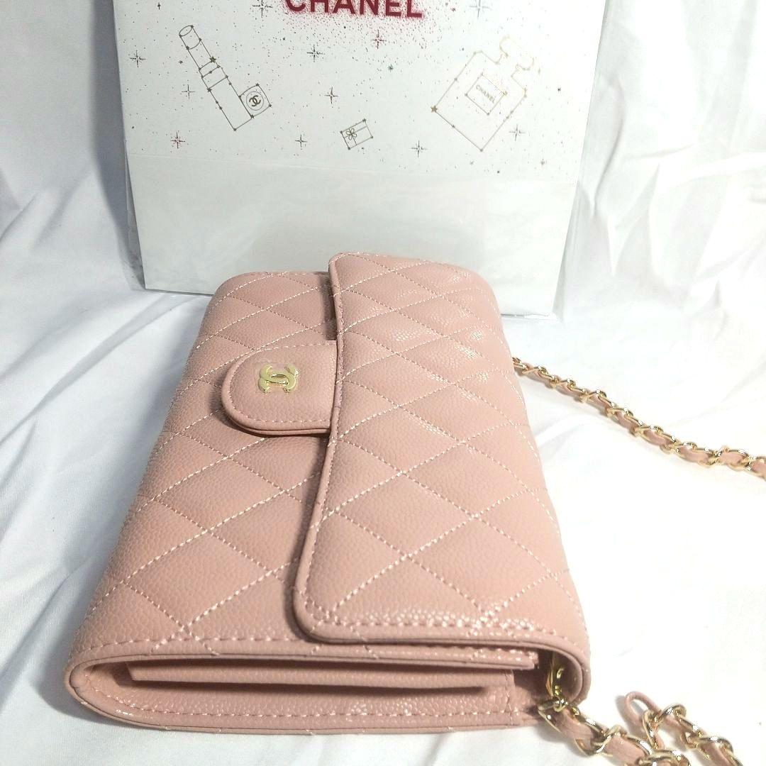 新品ピンクCHANELノベルティショルダーバックゴールドチェーンVIP限定