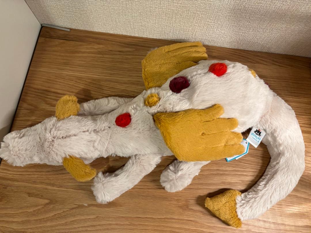 ロンドン限定　ジェリーキャット　オパライトドラゴン