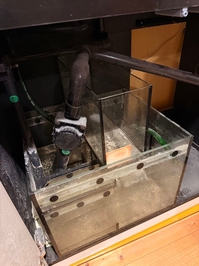 (クロシバワン)ゼンスイ水槽用クーラーZC-700α&リーファー250