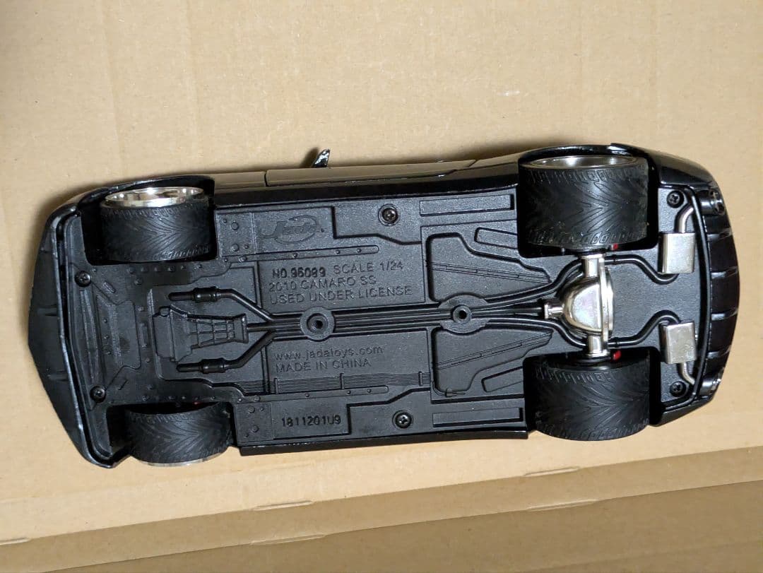 シボレー　2010 カマロ SS　1/24