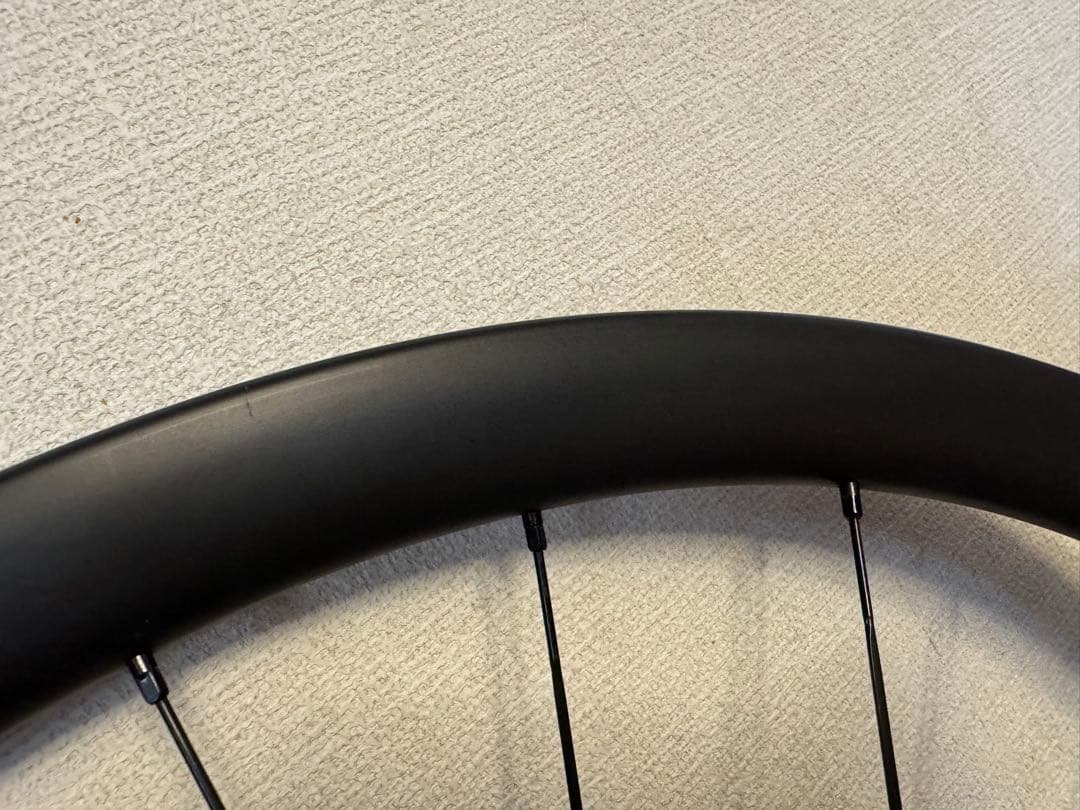 BONTRAGER AEOLUS ELITE 35 DISC チューブレス