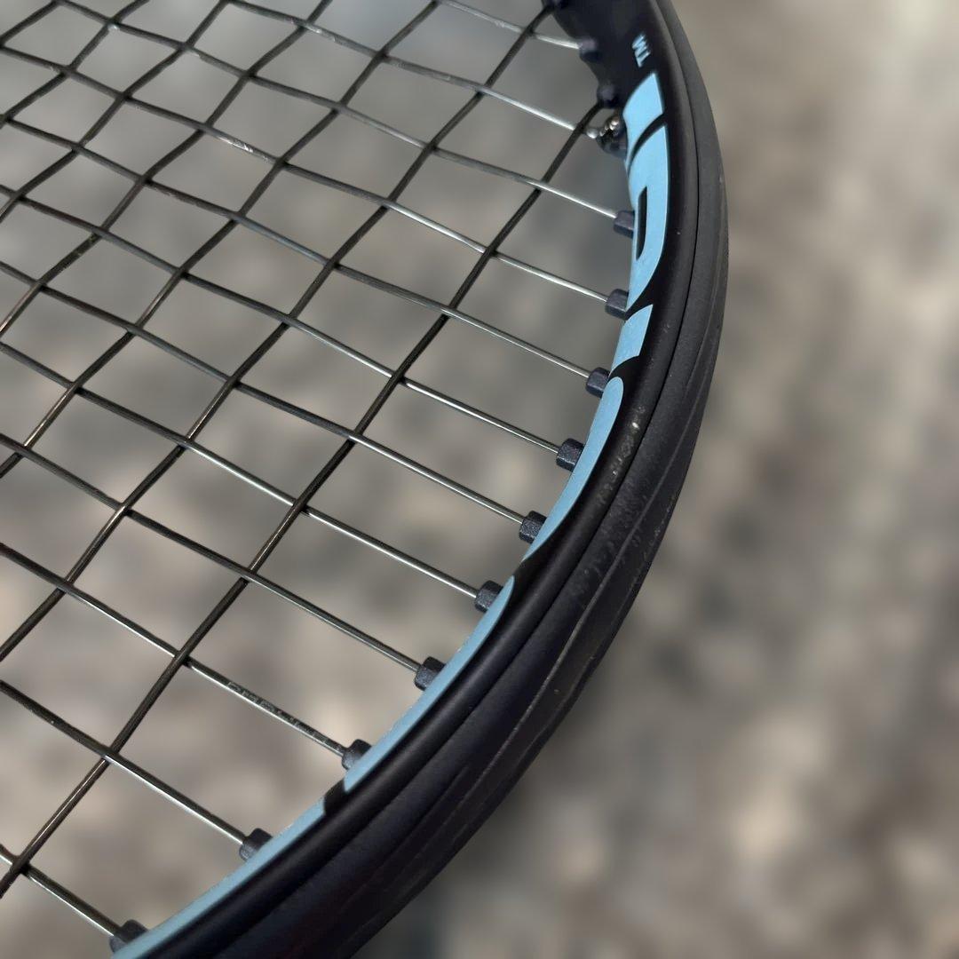 Babolat Pure Drive テニスラケット　グリップ2