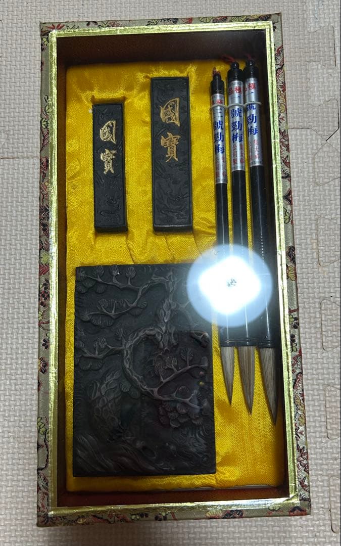 【骨董品】中国 宋時代　集太祥公司 製書道具新品、