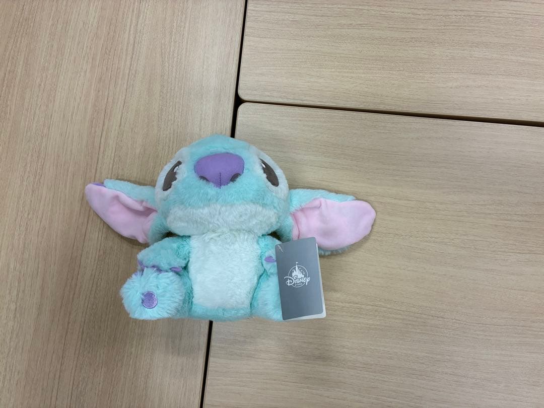 【新品未使用】希少品スティッチ ぬいぐるみ 高さ23cm x 横22cm