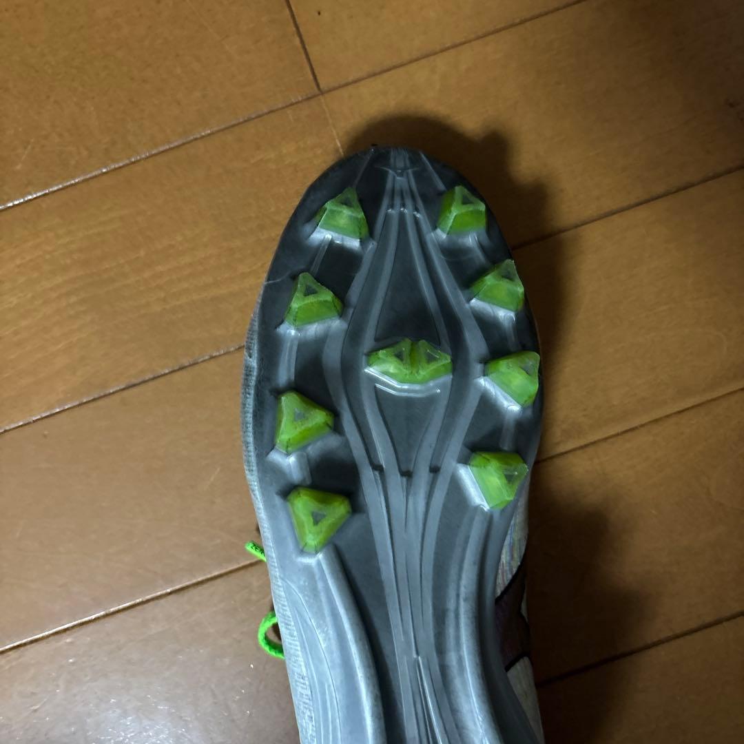 MIZUNOアルファ2PRO ホワイト×シルバーイリディセント 26.5センチ