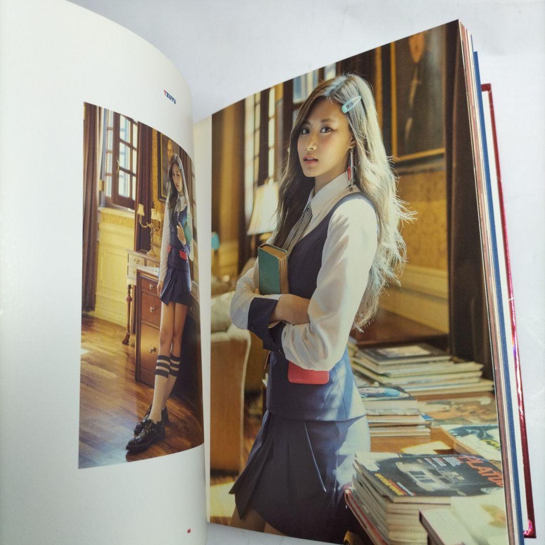 ⭐全メンバー直筆サイン入り⭐TWICE⭐韓国盤KPOP⭐トゥワイス⭐