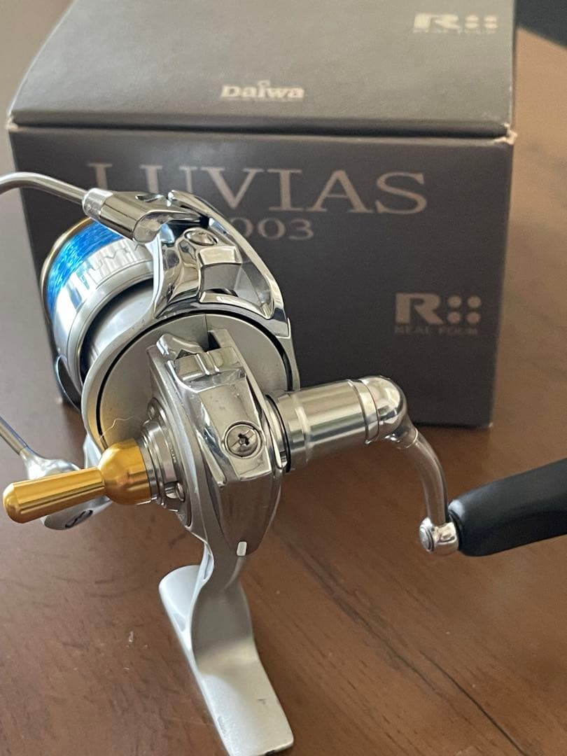 Daiwa LUVIAS 1003 スピニングリール