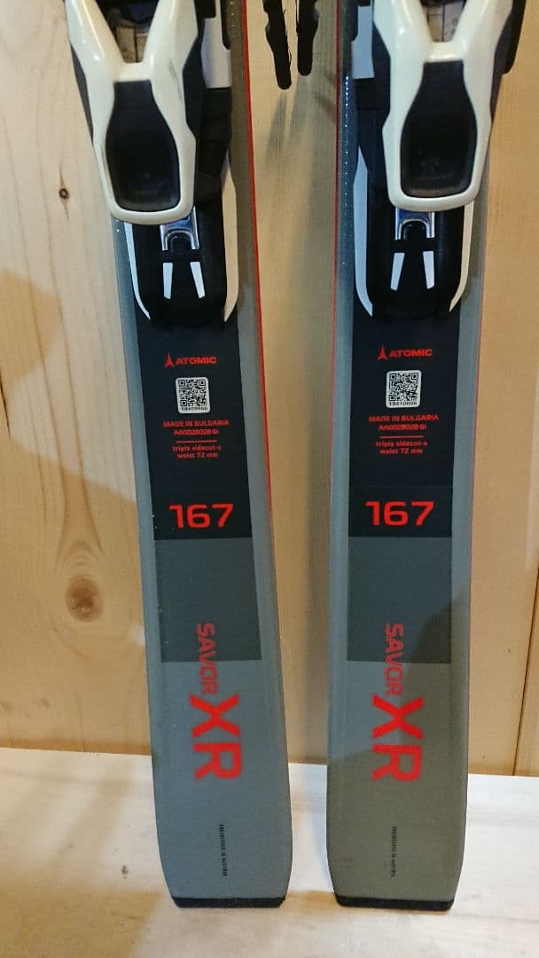 美品ATOMIC 167㎝ SAVOR XR 簡単調整257~380㎜ セイバー