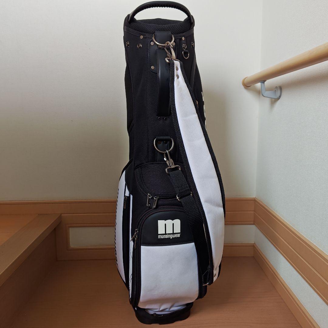 munsingwear キャディバッグ ブラック・ホワイト