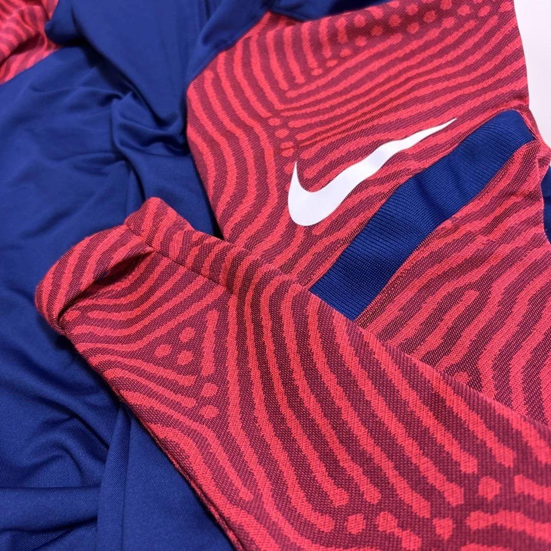 ナイキ ストライクドリルトップ＆ストライクKPパンツ　サッカー　フットサル SM