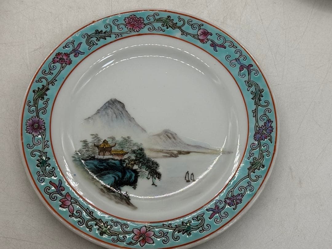 中国　1950ー1960年代　景徳鎮製　粉彩山水紋大皿小皿5点まとめ260104