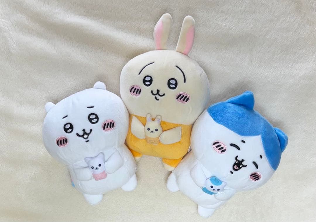 ちいかわ　なんとかバニアぬいぐるみ