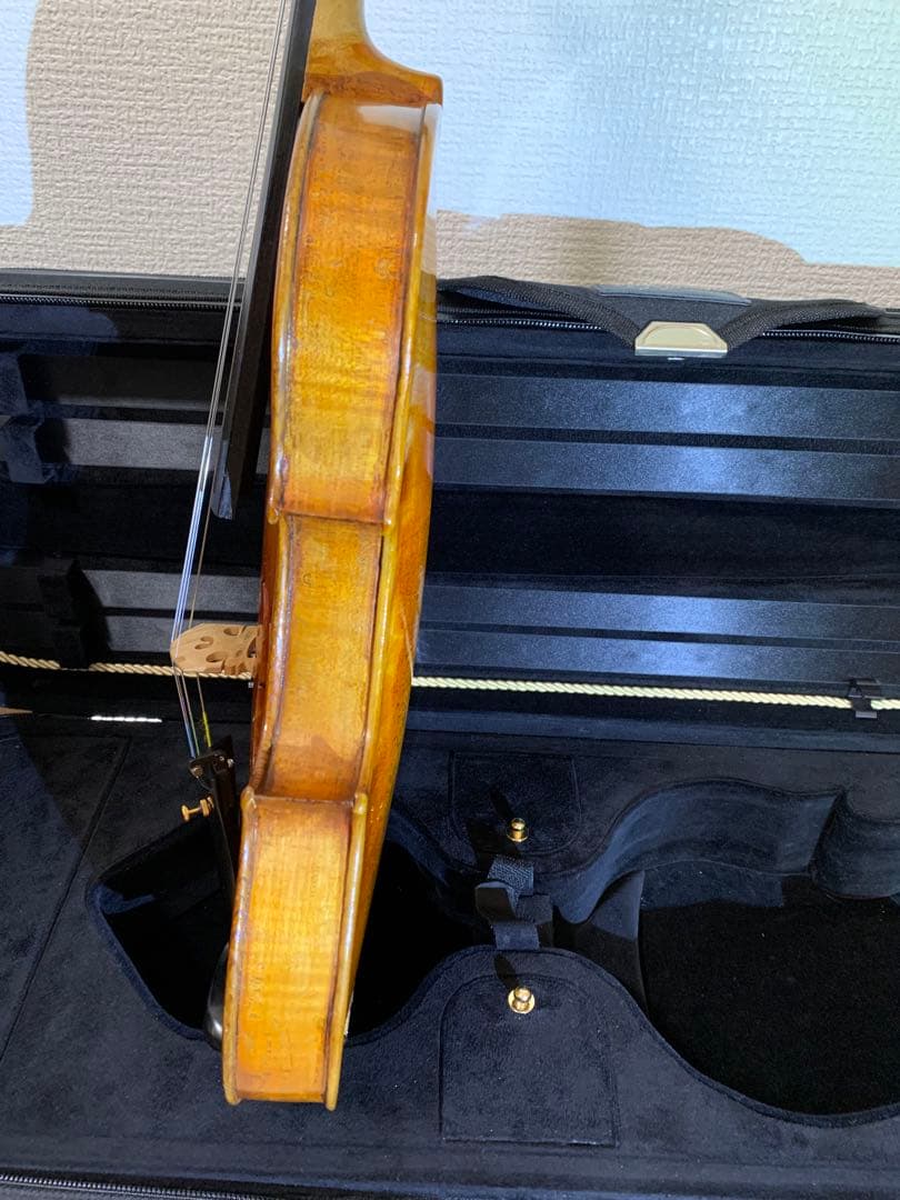 チェコ　工房製　4/4 バイオリン　裏板一枚板