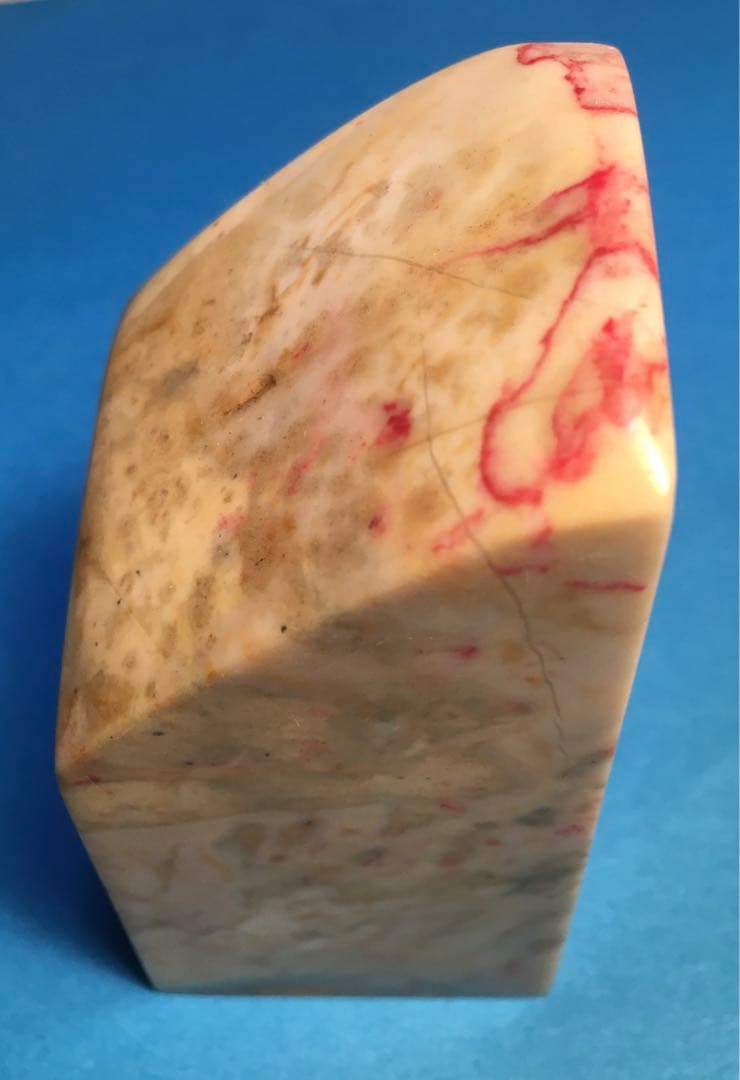 印材篆刻　(鶏血石)