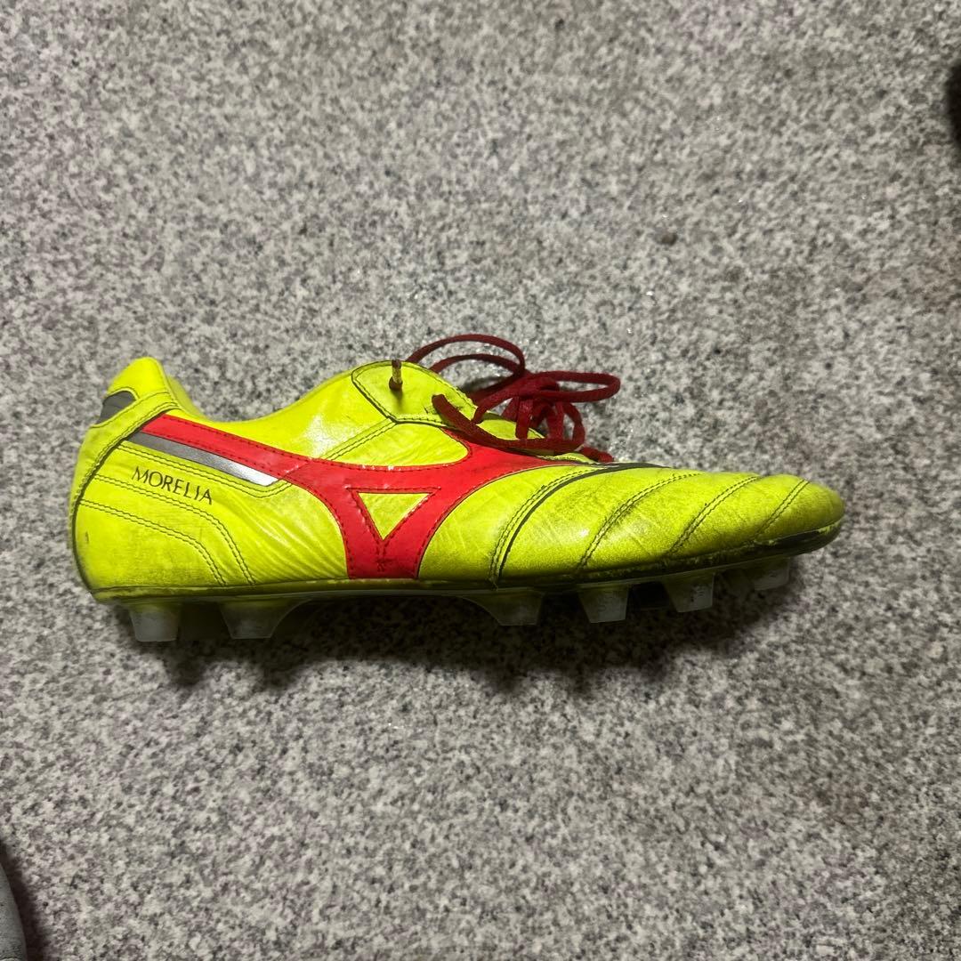 Mizuno モレリア2japan 限定色スパイク イエロー/レッド