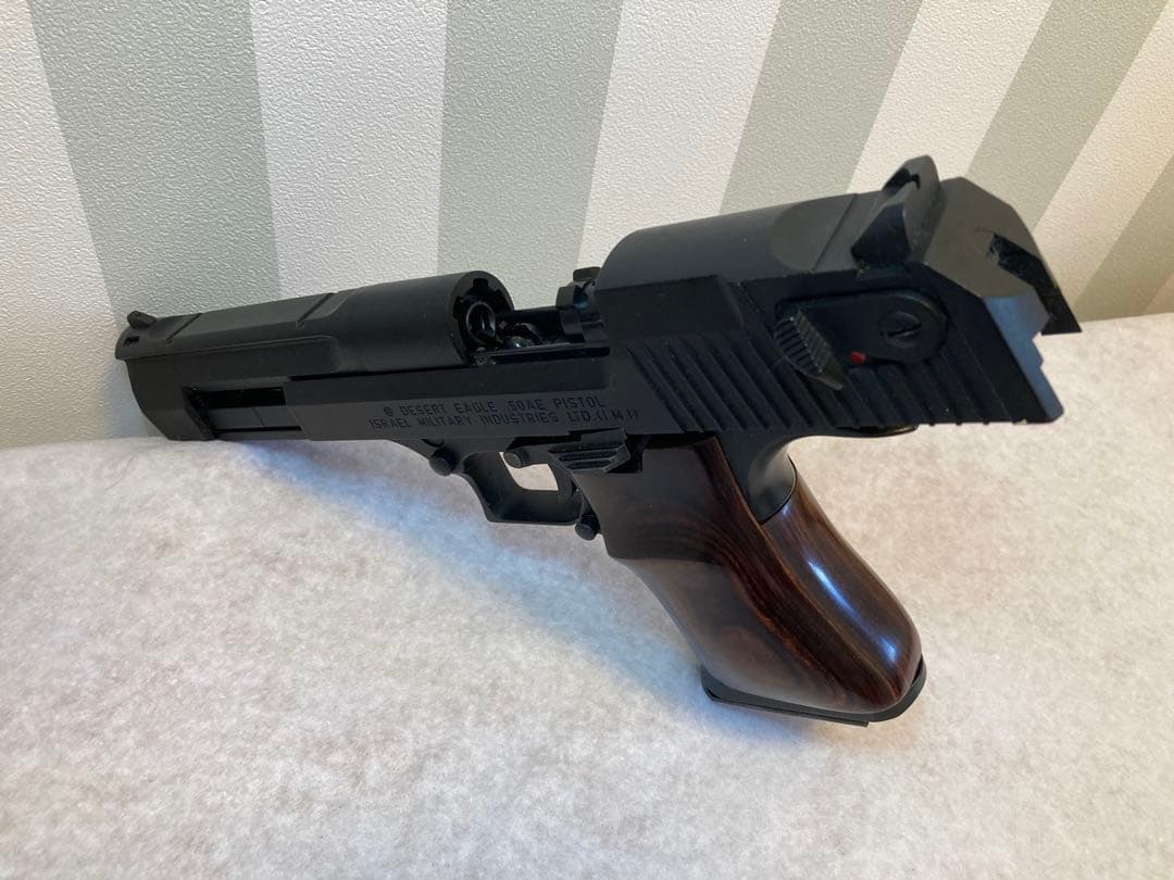 東京マルイ　ガスガン　デザートイーグル旧型　木製グリップ