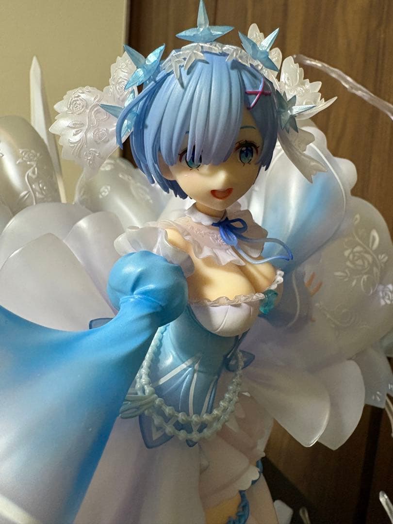 渋谷スクランブルフィギュア レム Crystal Dress Ver．
