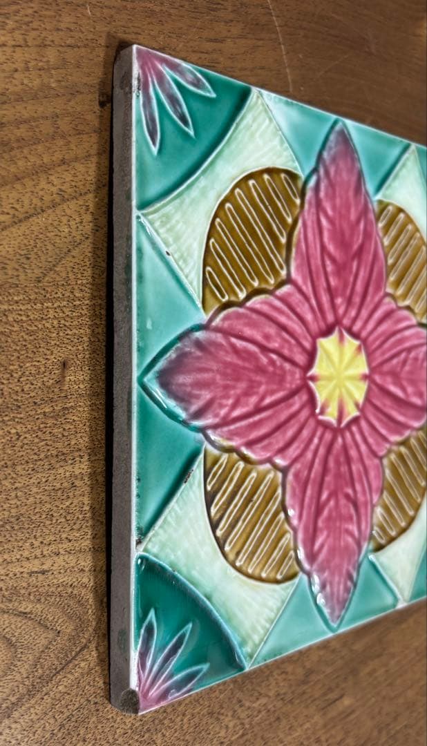 マジョリカタイル　ダントー