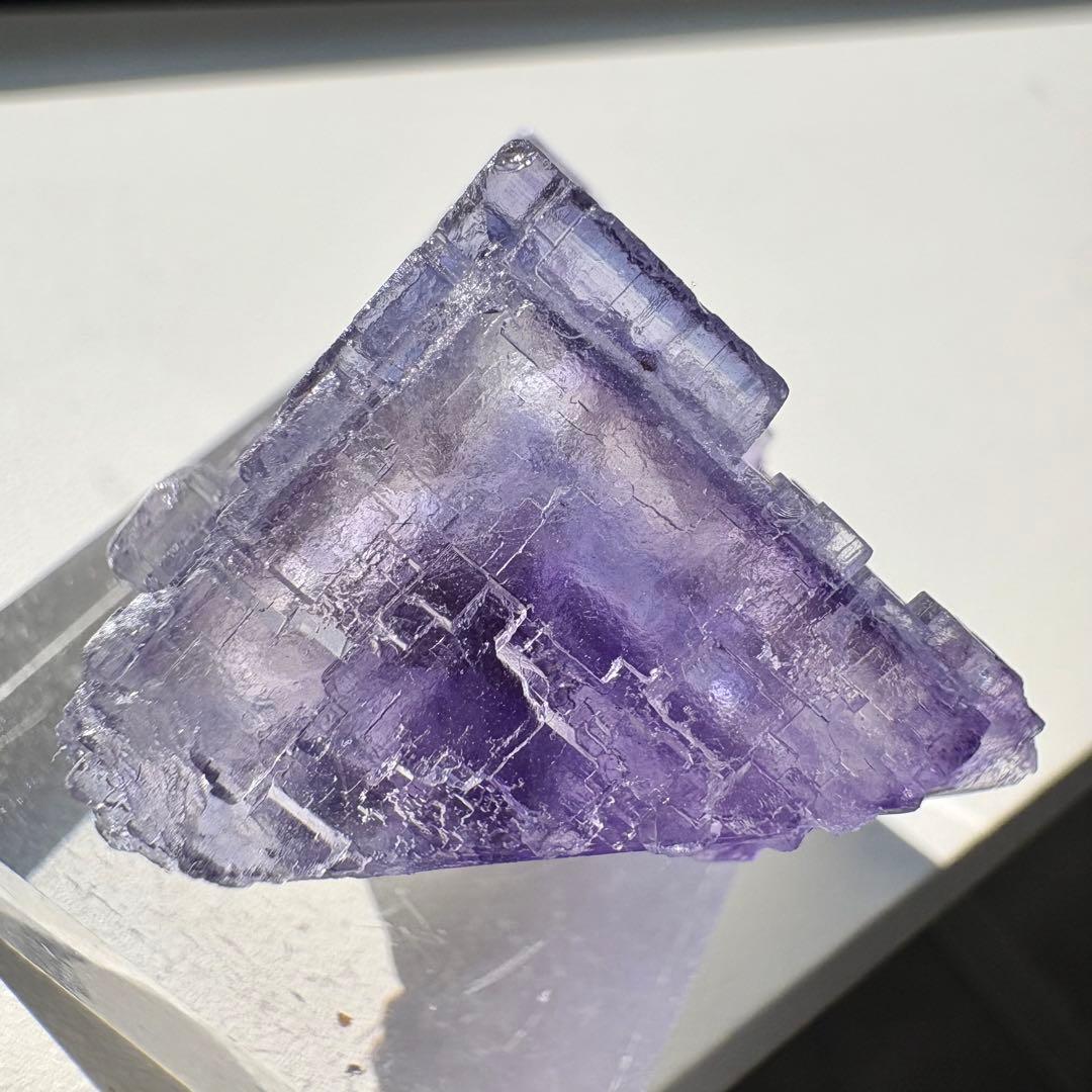 567 中国　新疆ウイグル自治区産　フローライト