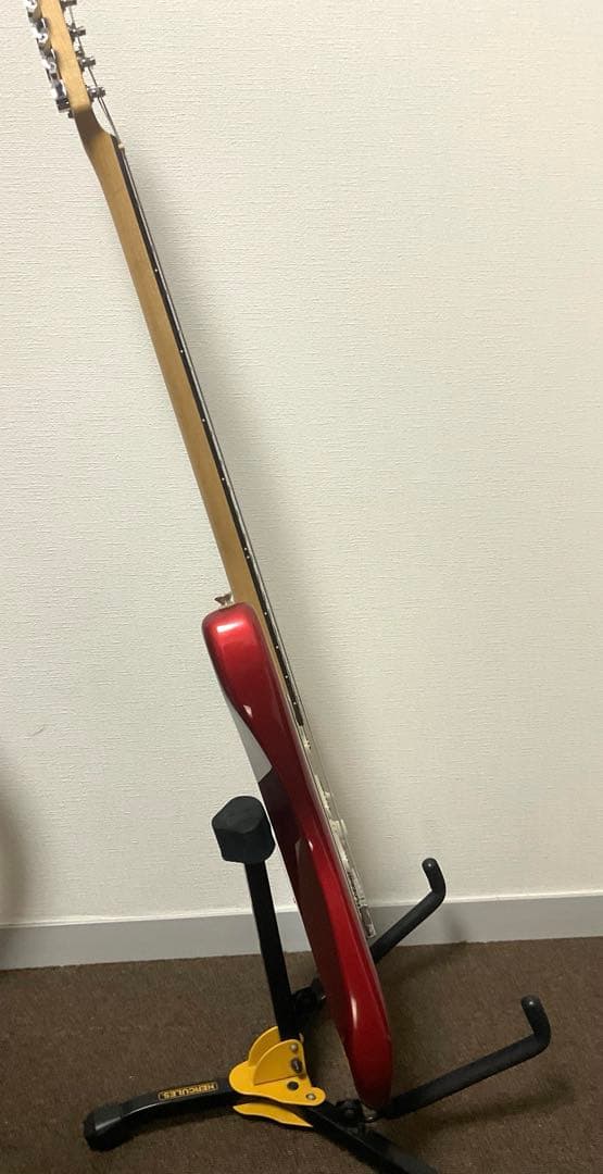 BUSKER'S ストラトキャスター　赤