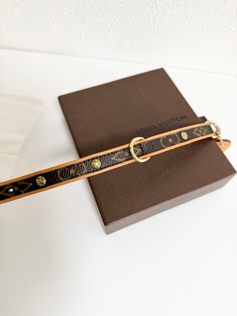 【美品】LOUIS VUITTON ルイヴィトン　首輪　モノグラム