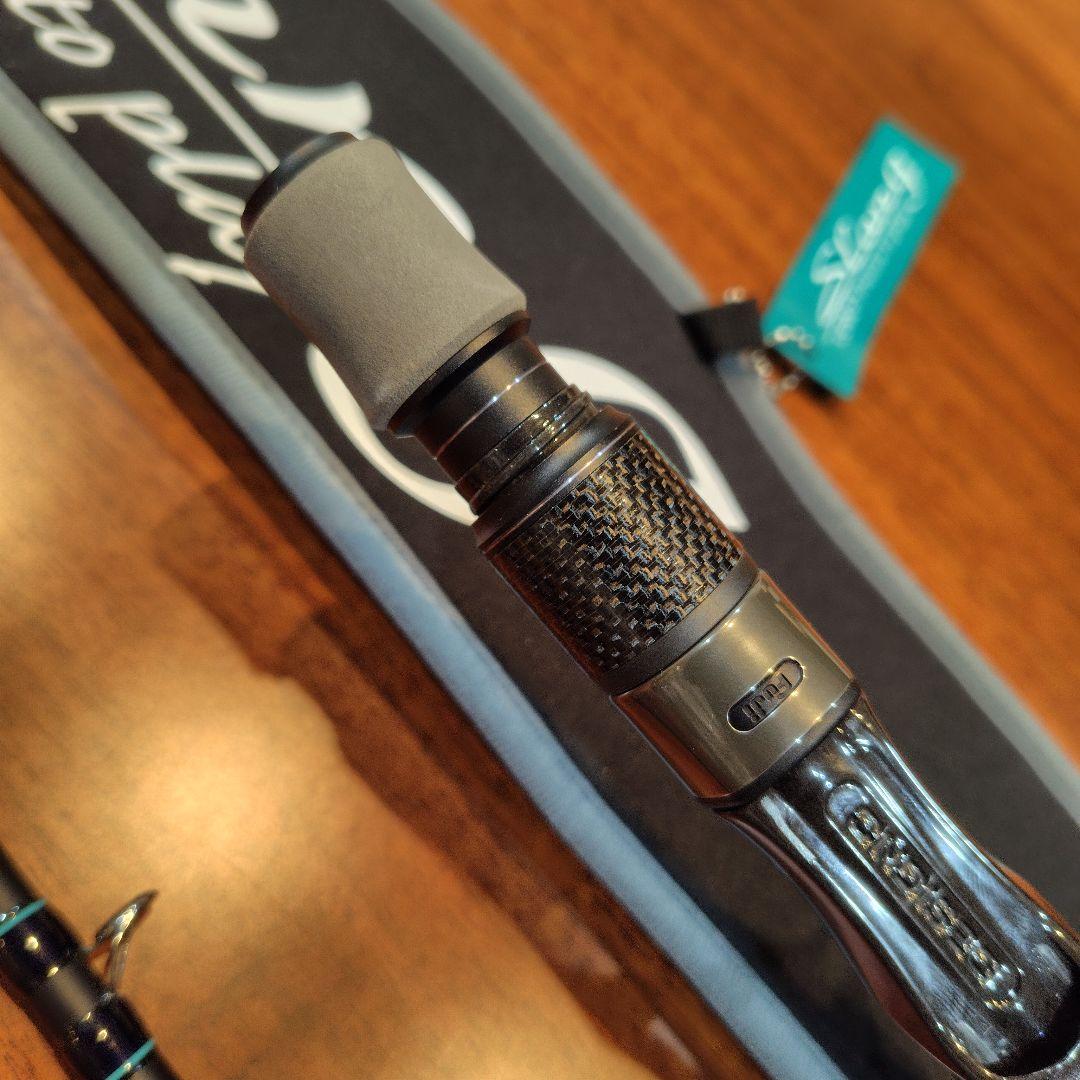 デジーノ　スラングMスラ美品　マリマリマリー