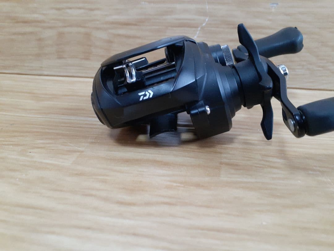 19TATULA TW 100HL ダイワ タトゥーラ 6.3 左ハンドル