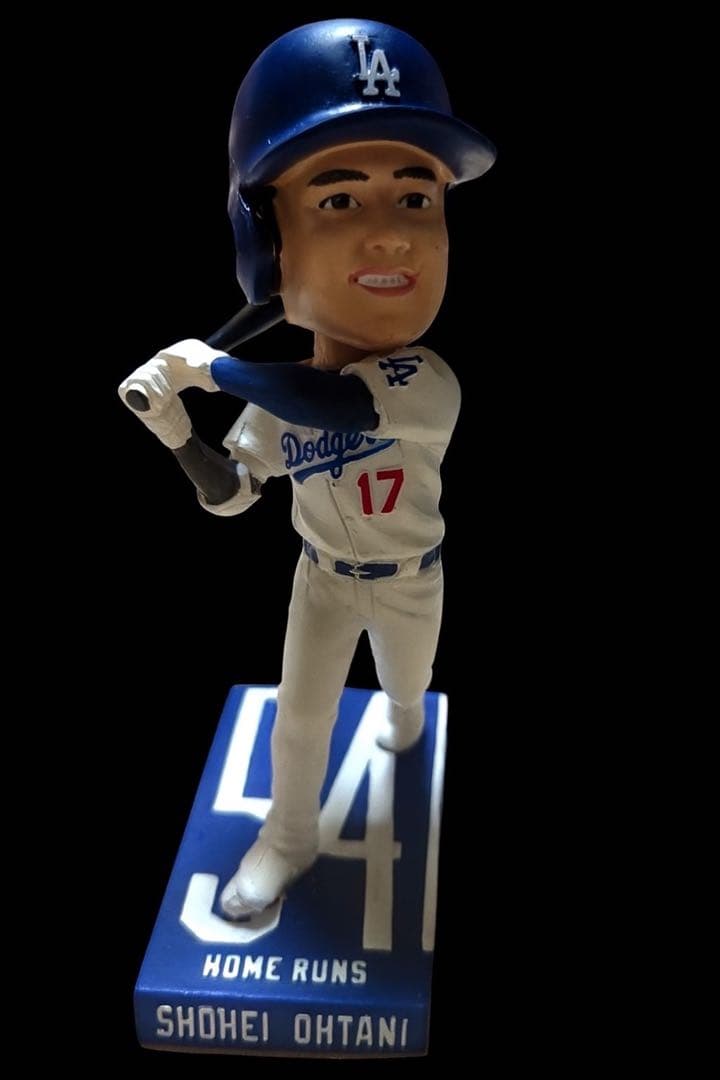 大谷翔平 ボブルヘッド 50/50 バッティング フィギュア 8/27球場限定