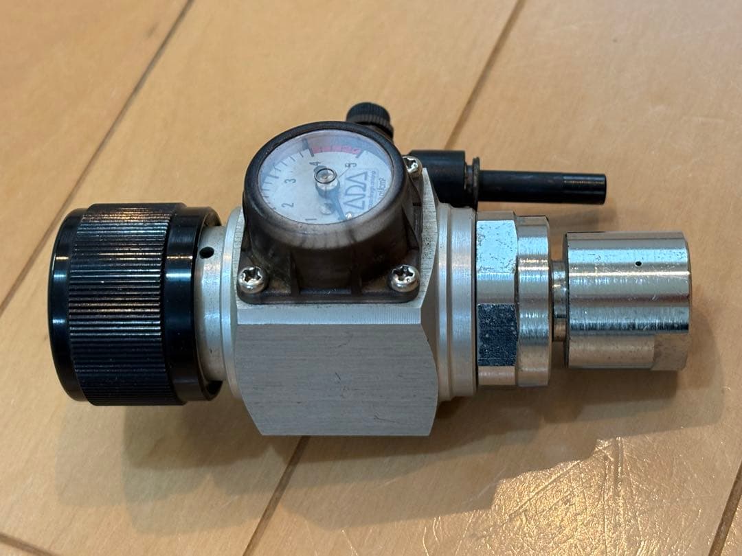 ADA CO2レギュレーター 圧力計付き