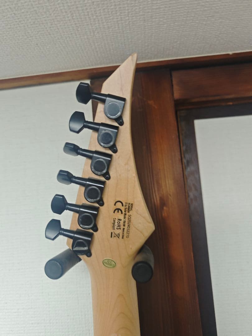 S by Solar EB4.6W 白 6弦エレキギター ギグバッグ付き