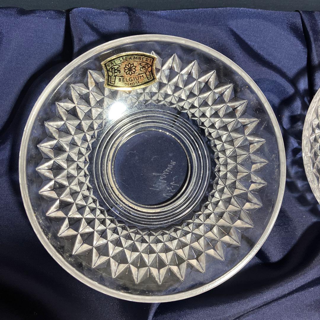 ベルギー王室御用達名門ガラス会社のカッティングガラス盃３点（日本の三ッ重盃？）