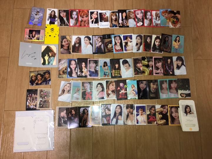 TWICEグッズまとめ売り【バラ売り可】